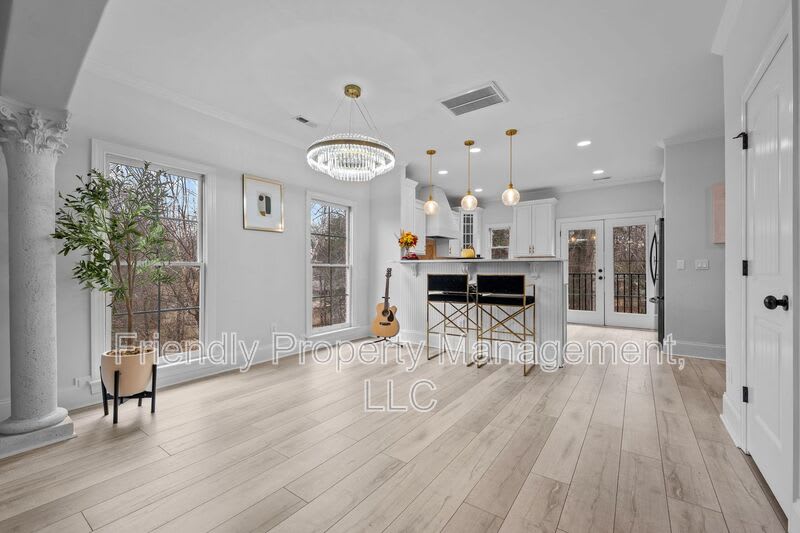 812 Pisgah Church Rd Suite G – photo 5