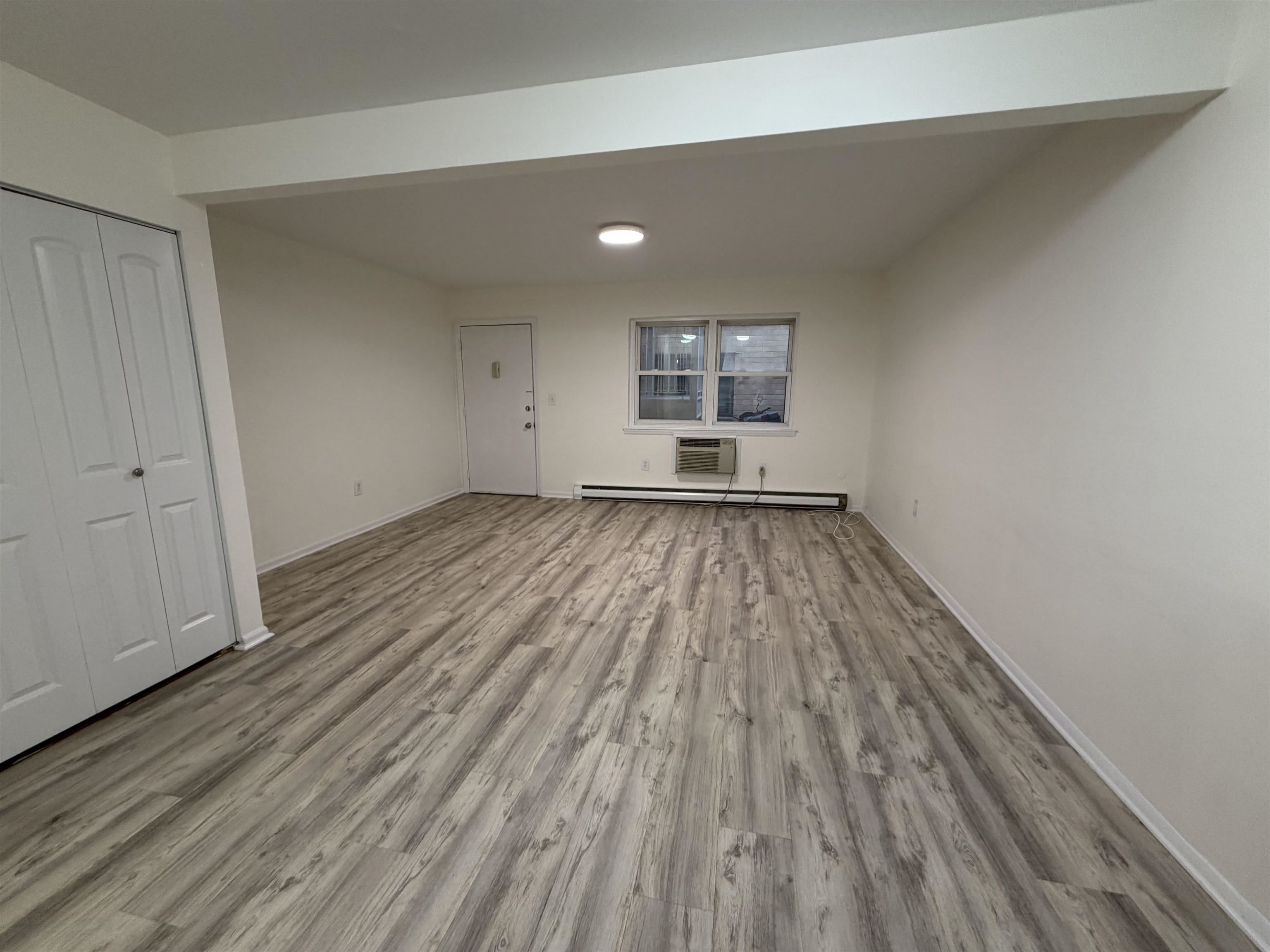 81 70TH ST – photo 5