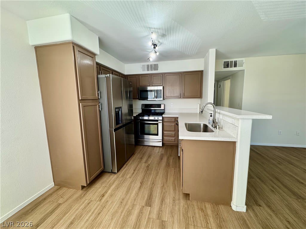 3060 Casey Drive – photo 2