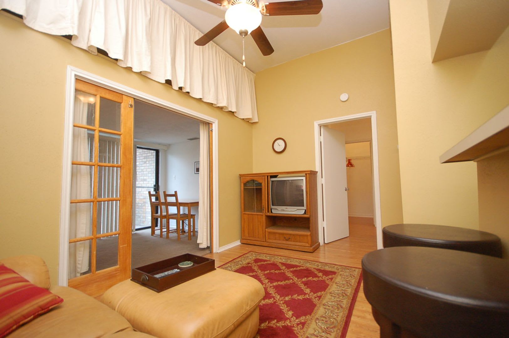 Buena Vista Apt. 312 – photo 2