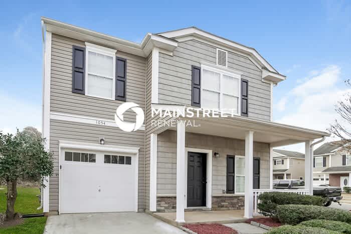 1054 Black Oak Drive – photo 2