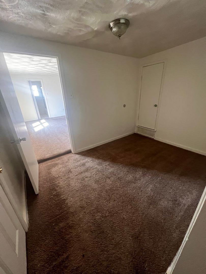 Large Family Home! – photo 4