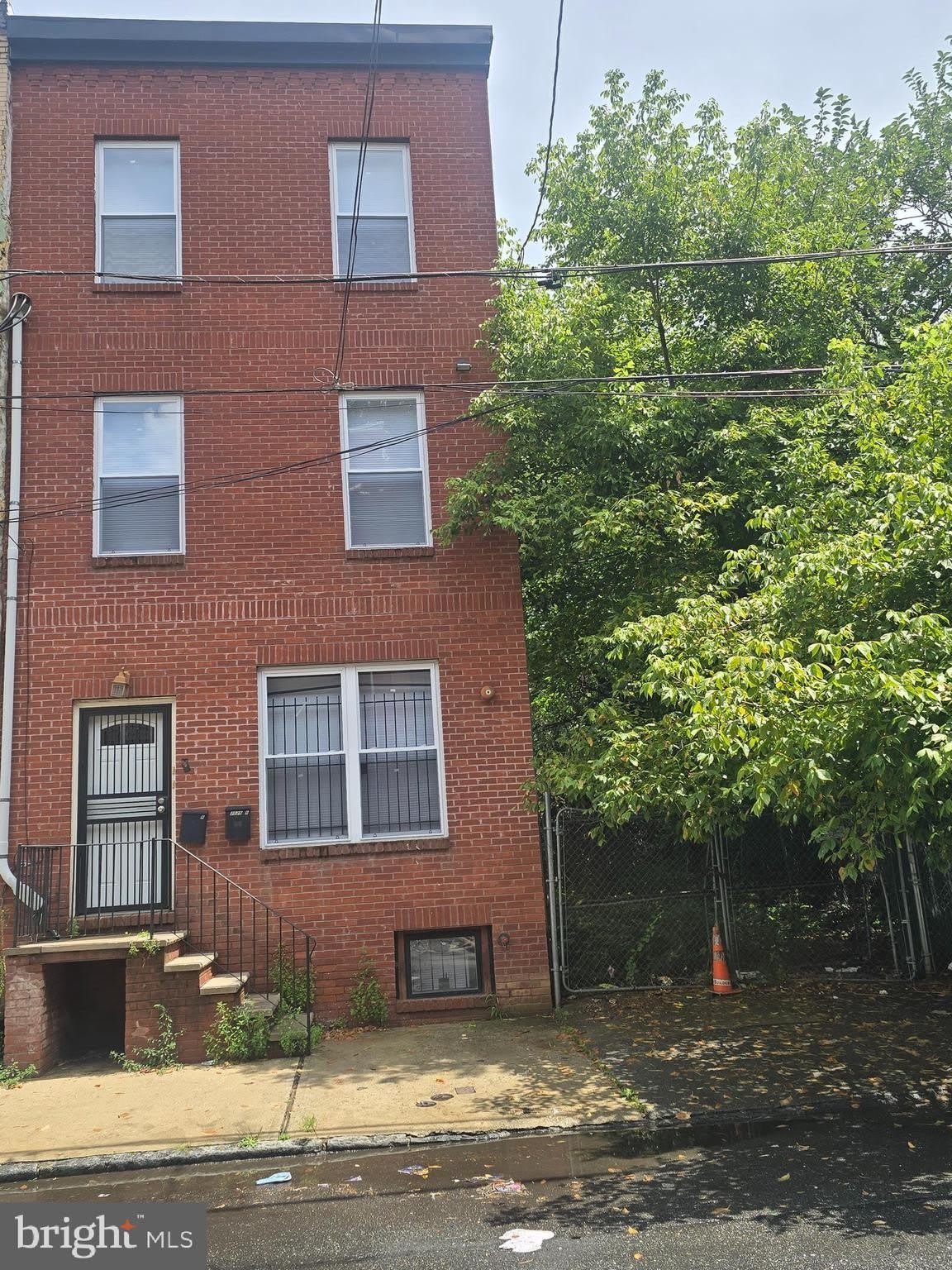 2025 N 18TH Street – photo 1