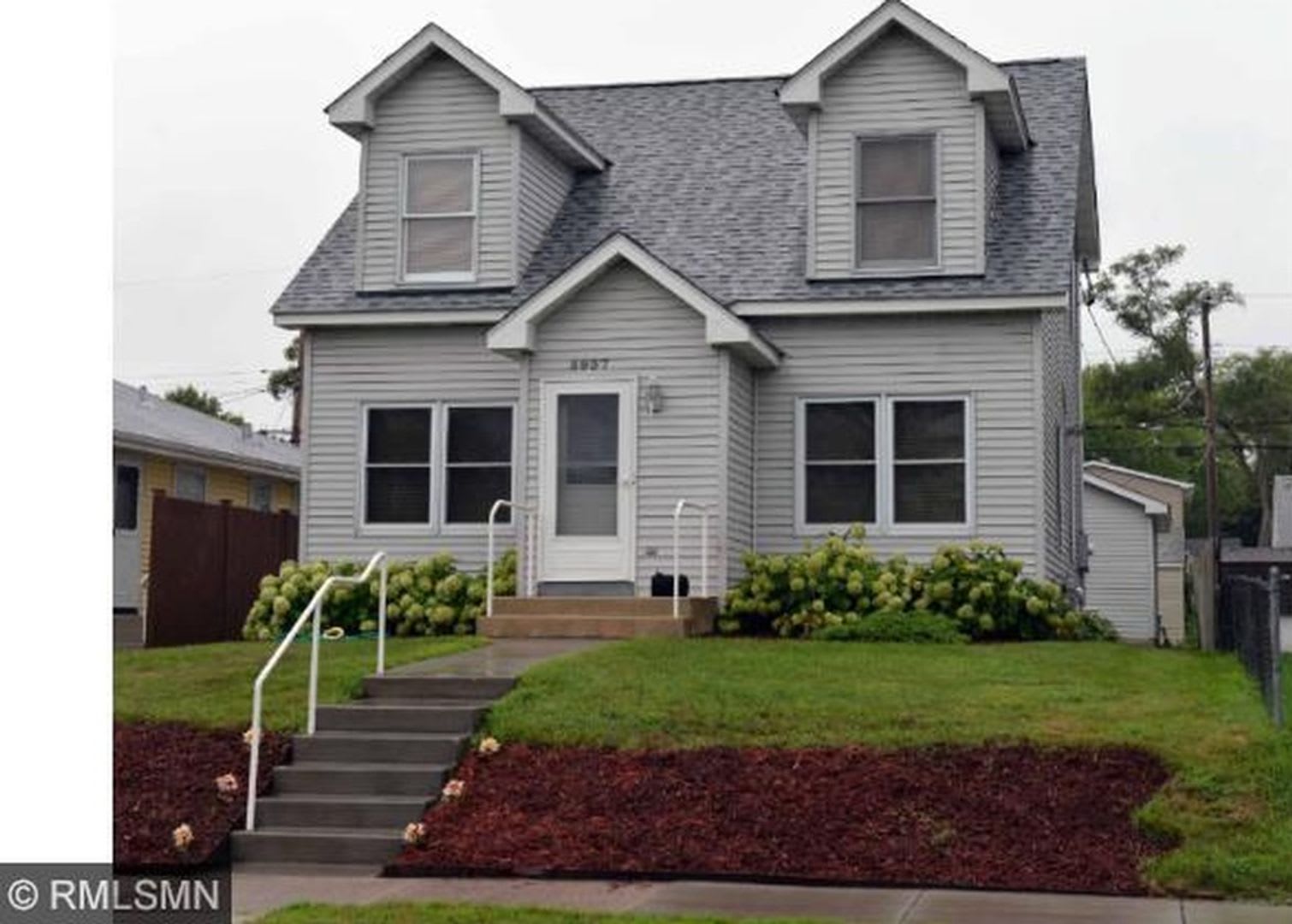 Robbinsdale Home for Rent – photo 1