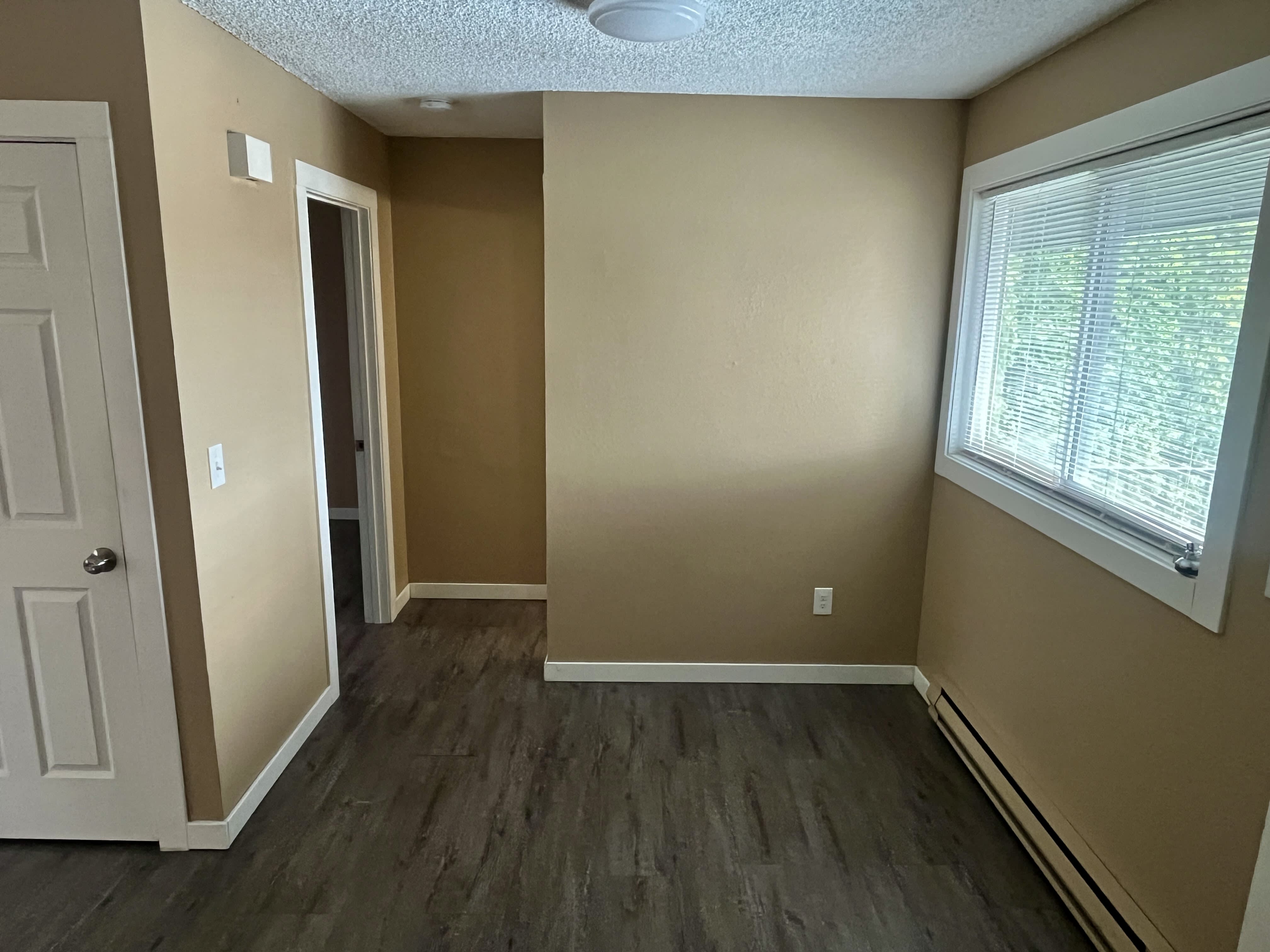 179 Glenwood Drive – photo 4