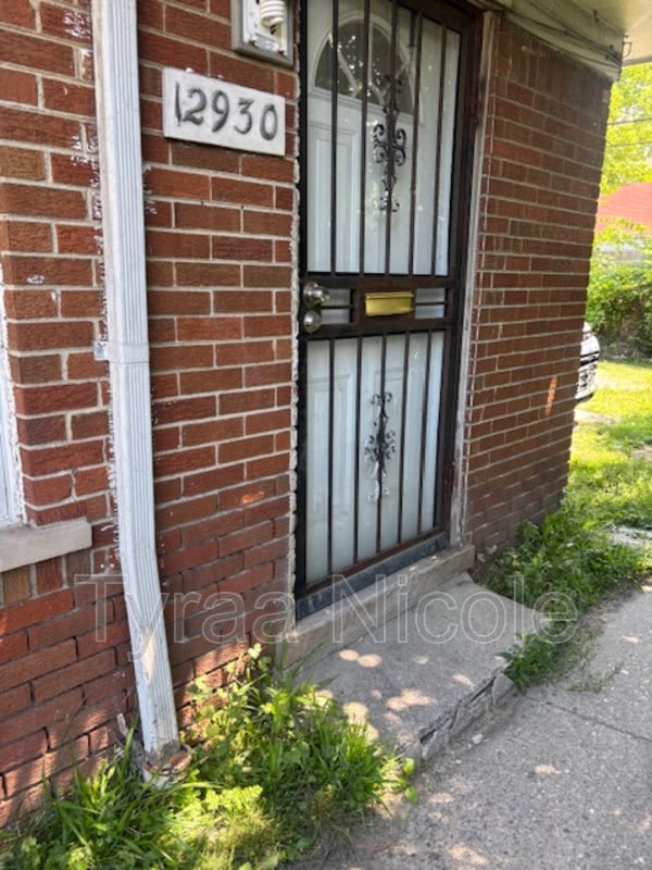 12930 Southfield Service – photo 4