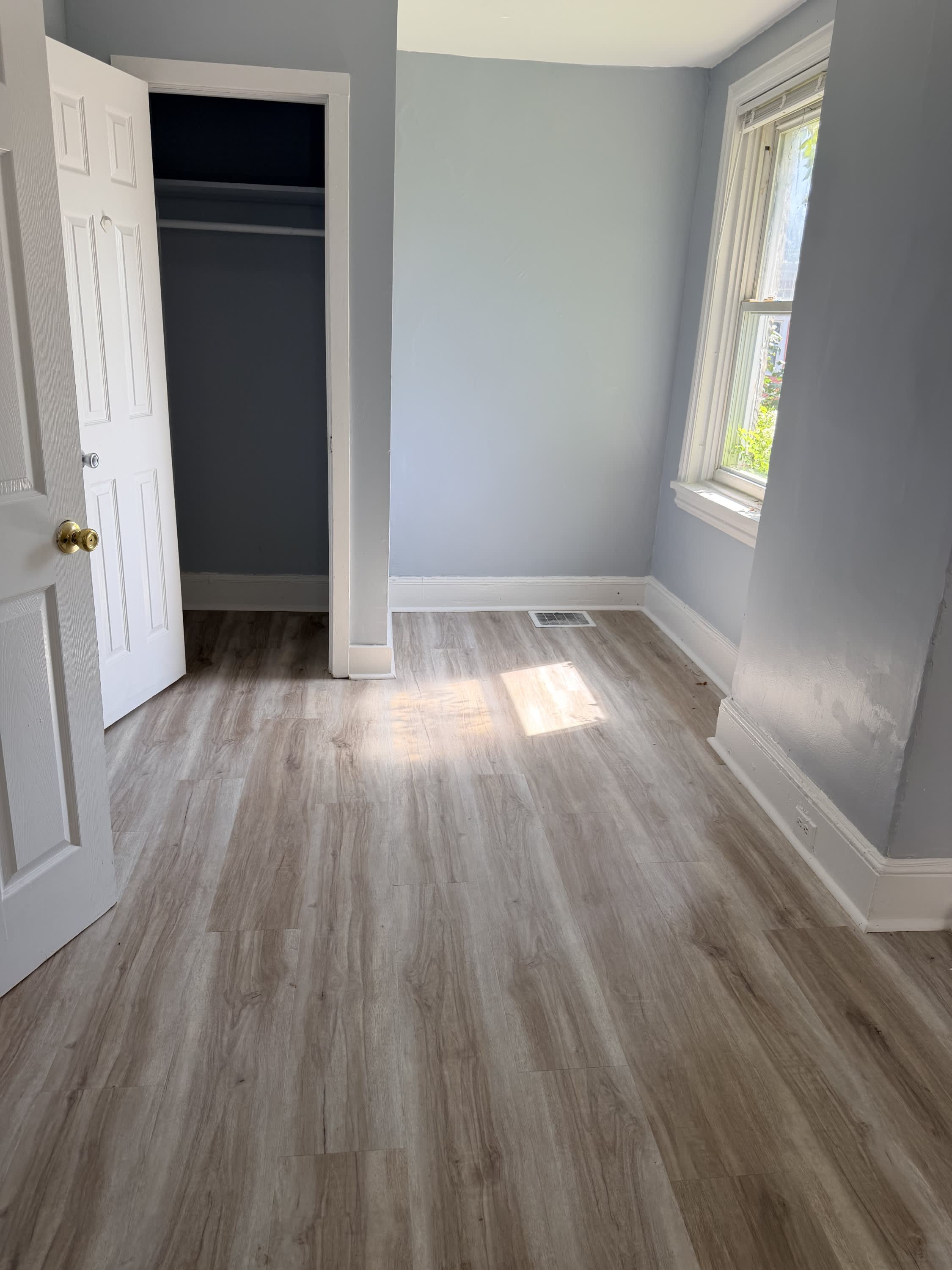 100 West 24th Street – photo 2
