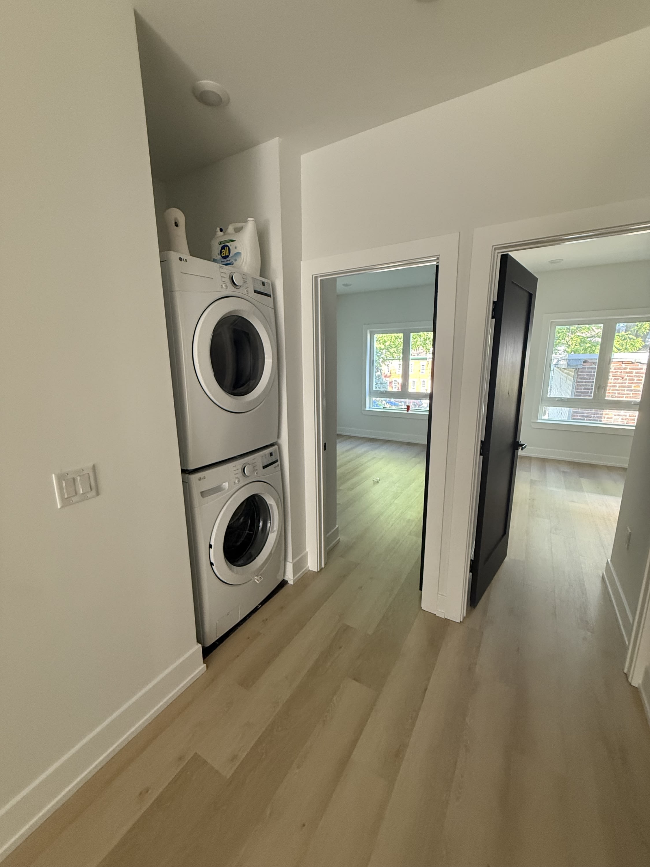 4452 Griscom Street – photo 5
