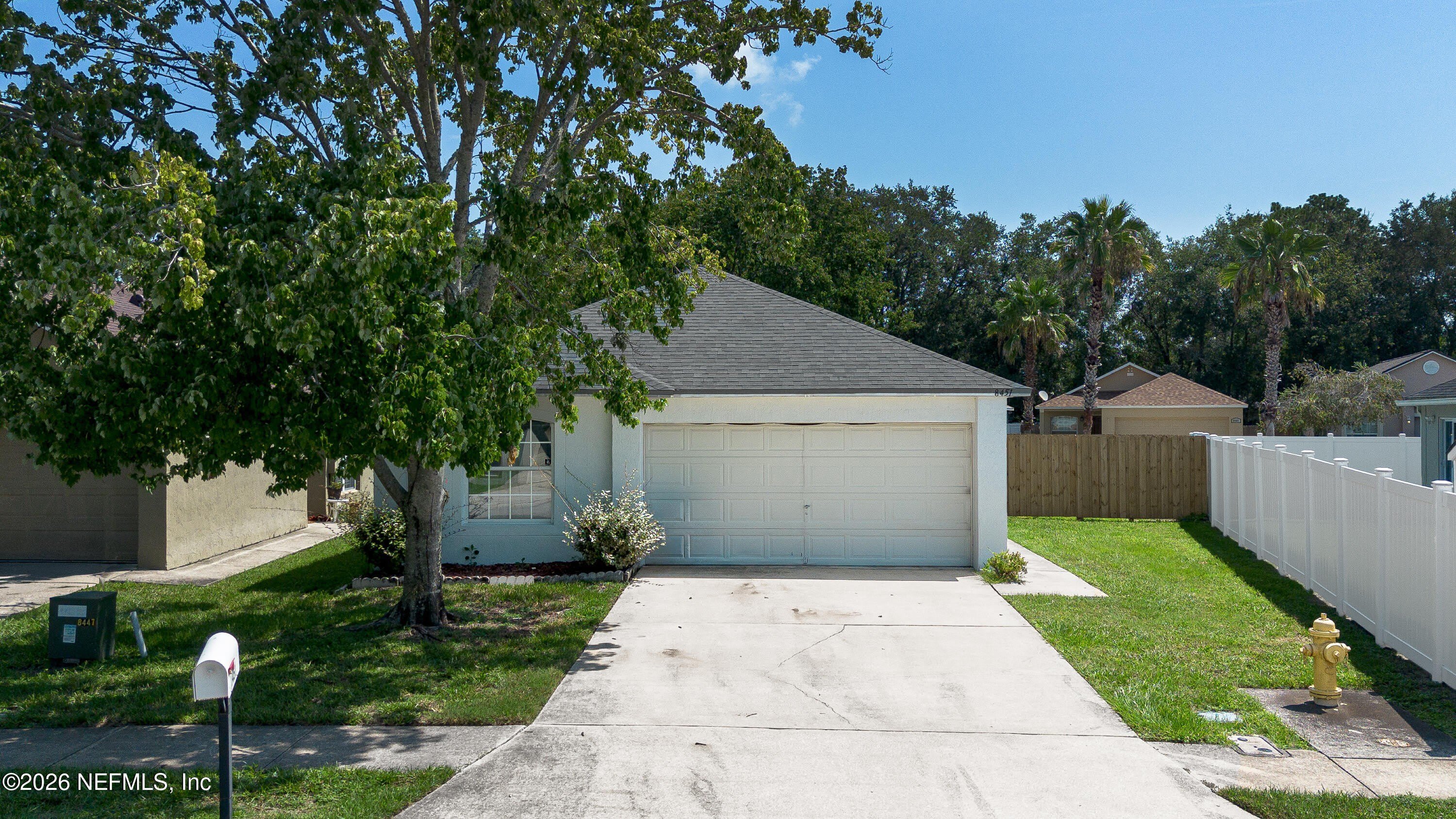 8451 OAK CROSSING Drive W – photo 2