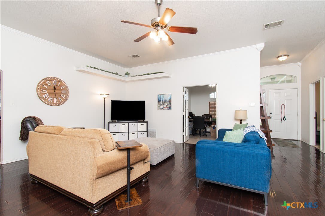 4310 Neta Drive – photo 3