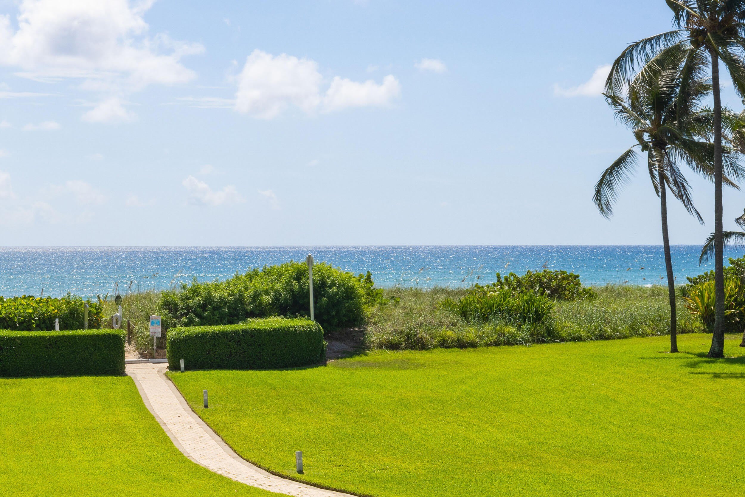 2774 S Ocean 205 Boulevard – photo 2
