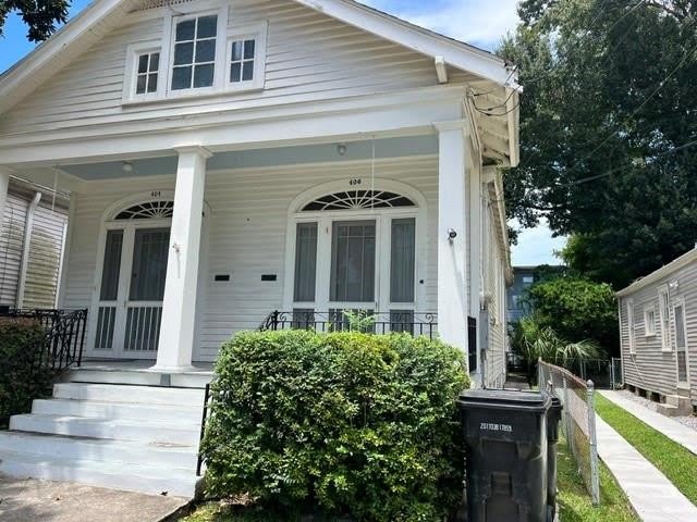 406 HILLARY Street – photo 2