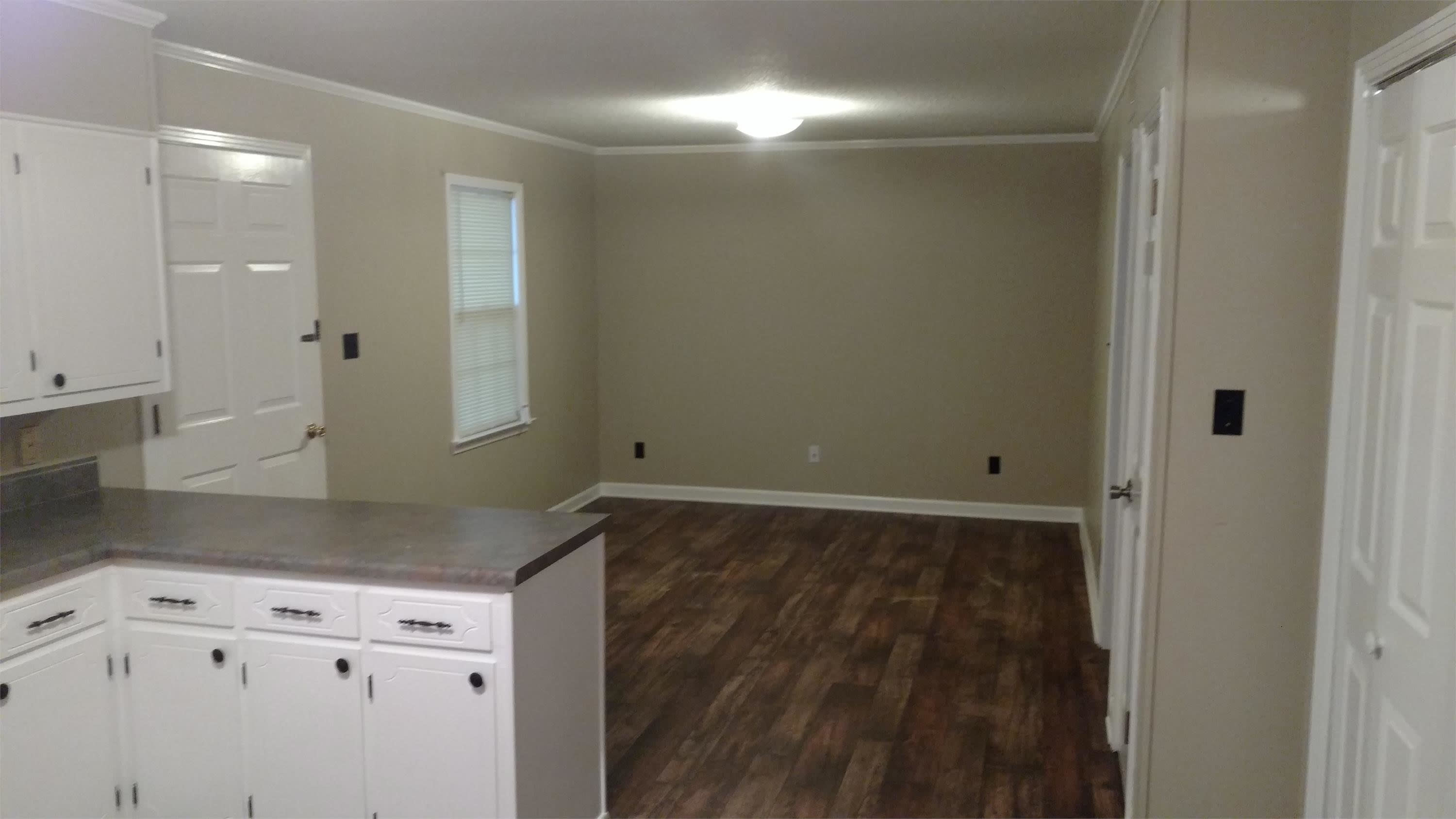 98 S BURNS ST APT 6 – photo 2