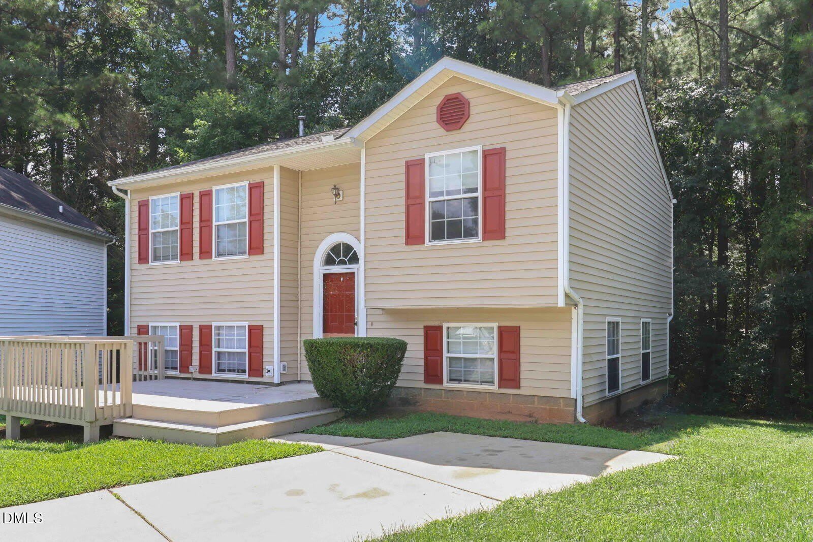 1709 Calypso Court – photo 2