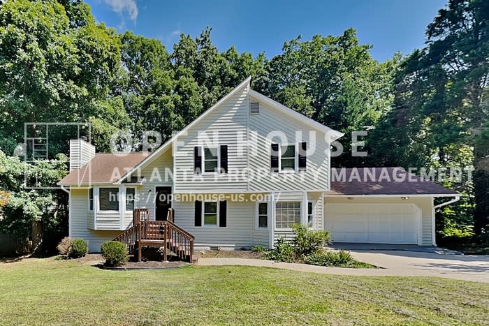101 Chantilly Lane – photo 1
