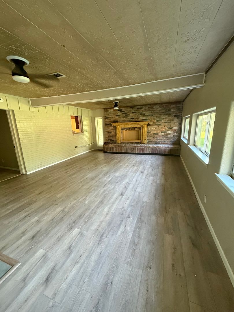 COMING SOON!!! 3/4 Bedroom, 2 Bathroom Home for Rent in Orange – photo 3