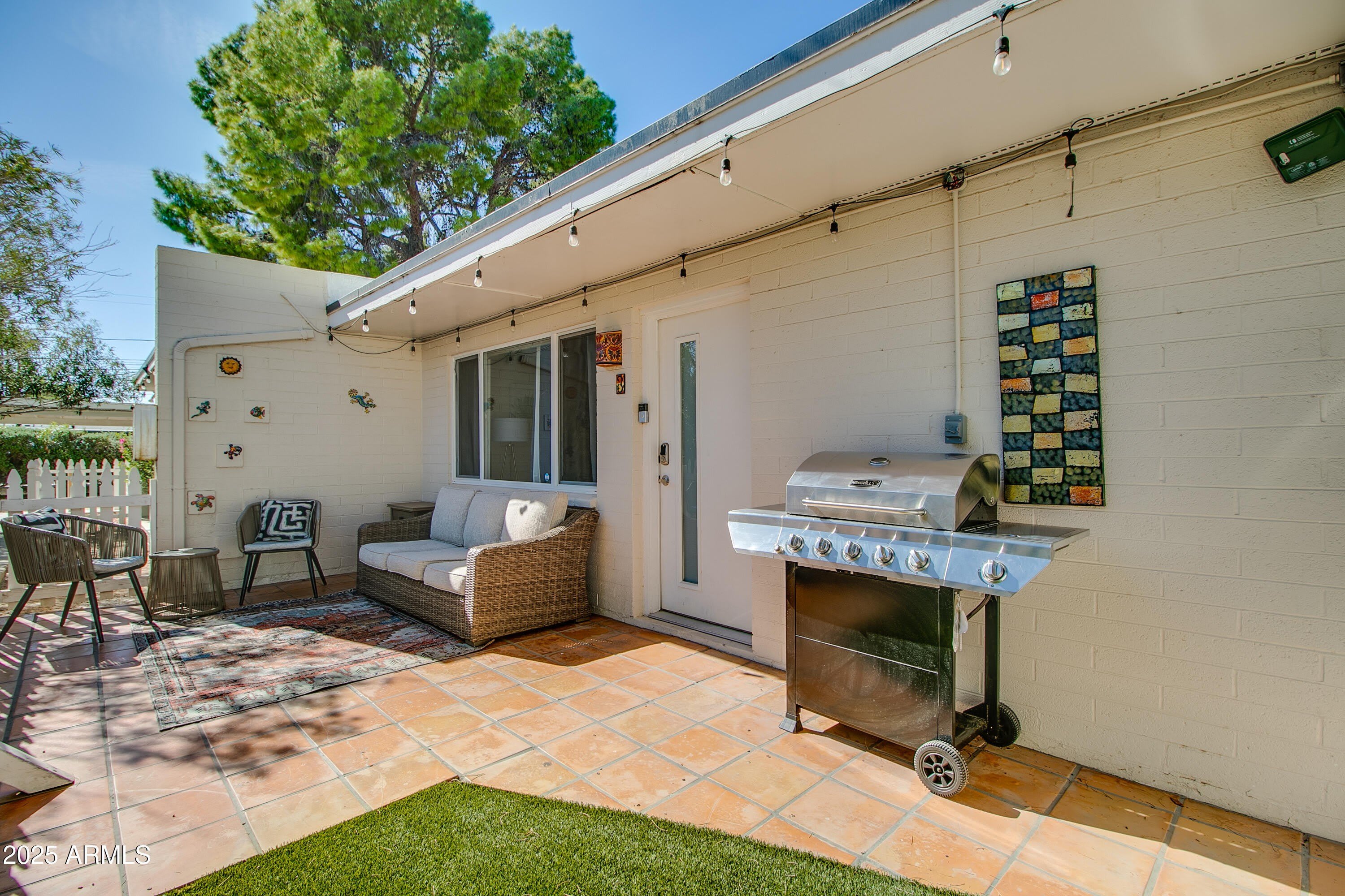 3511 E Montecito Avenue – photo 4