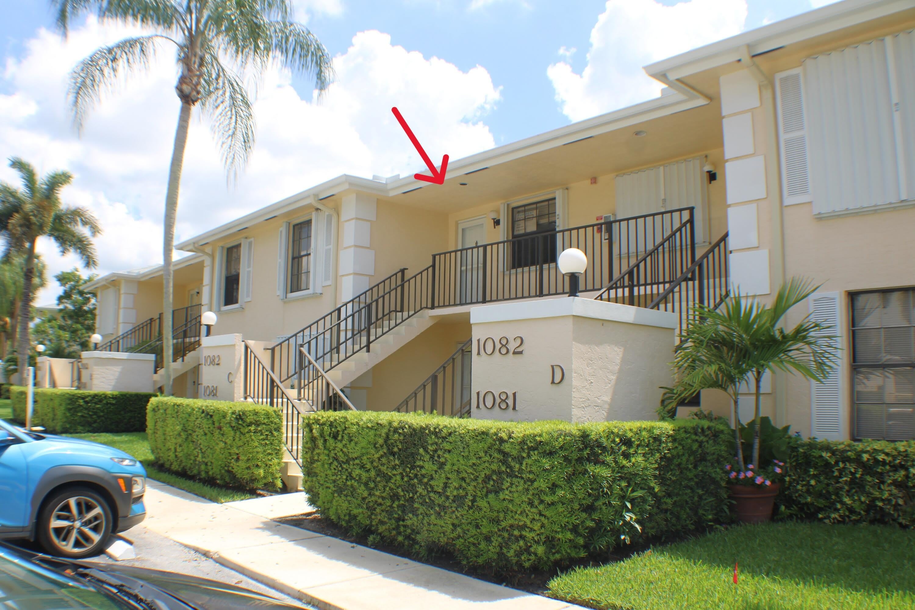 1082 Keystone Drive – photo 2