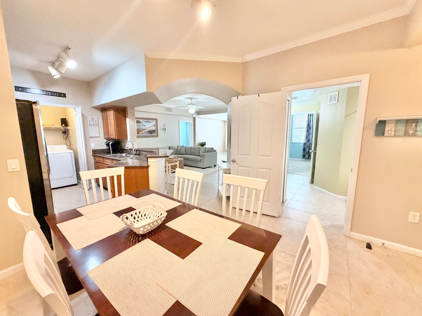 ** POSITANO PLACE ** 2 BED / 2 BATH – photo 4