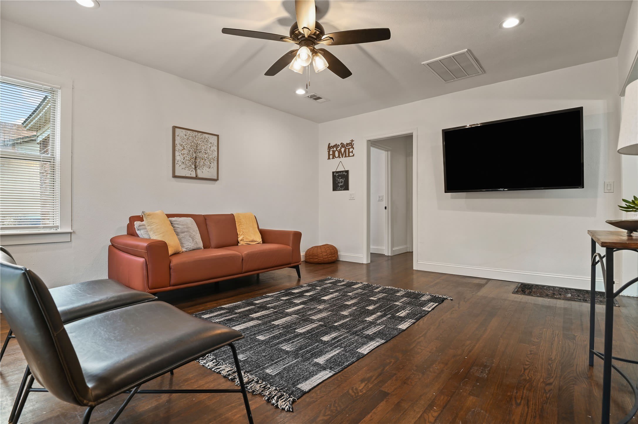 80 Vaughn Drive – photo 1