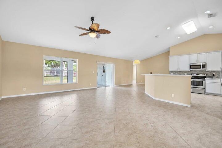 1355 Southwest Porter Road – photo 5