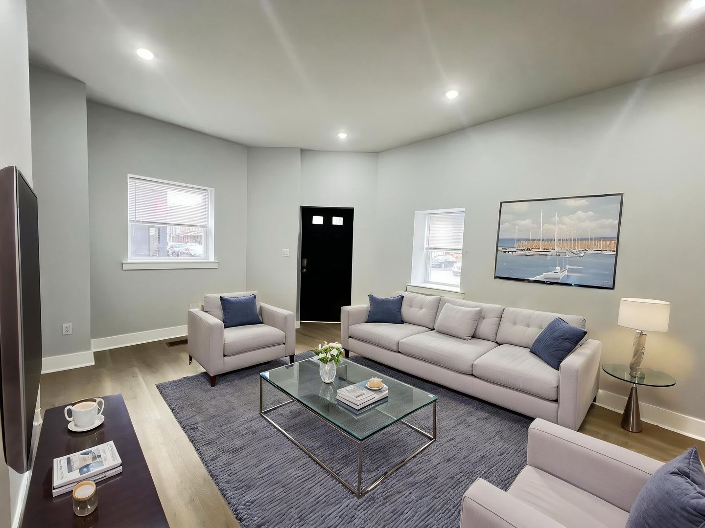 Renovated 4bd/2 bath House with Rear yard!! SECTION 8 ONLY!! – photo 1