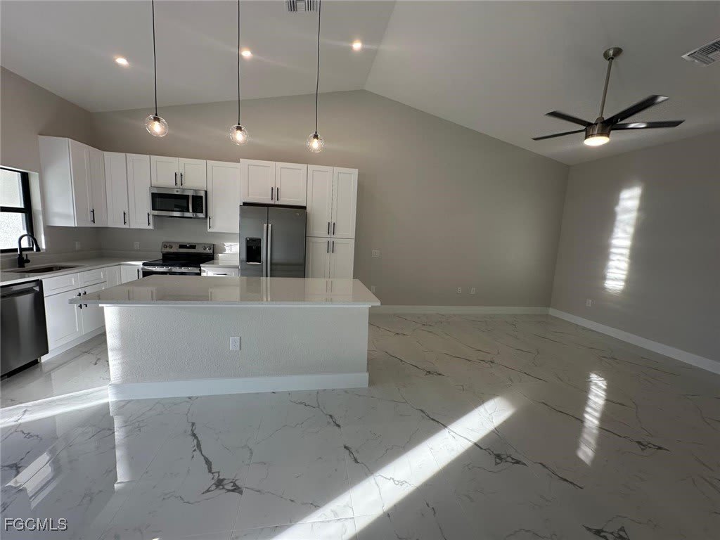 1578 Gretchen Avenue S – photo 3