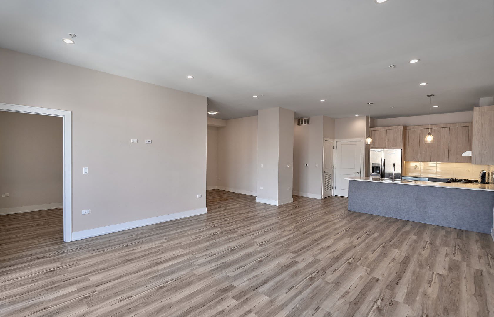 926 E 43rd Street – photo 4