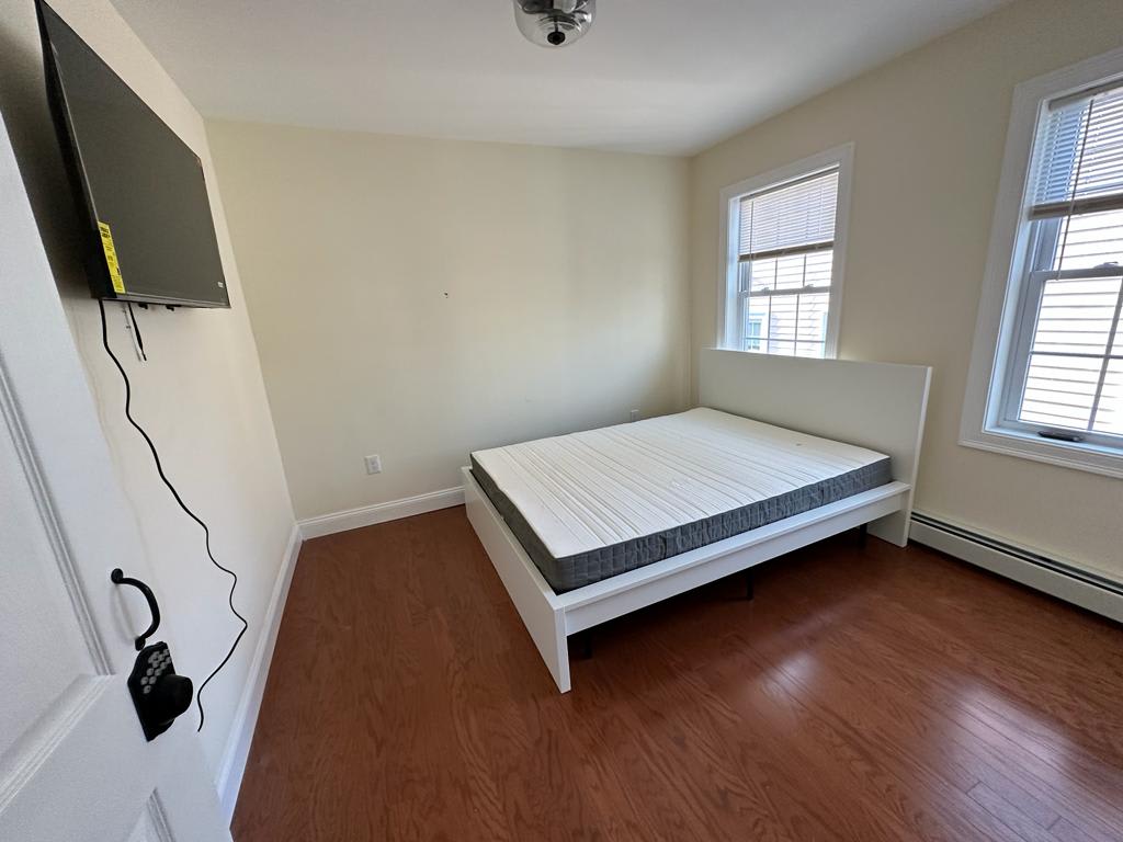 183 Jewett Street – photo 2