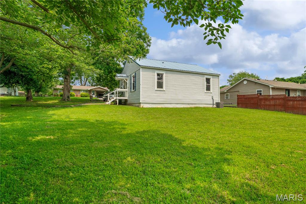 203 O'Connell Drive – photo 3