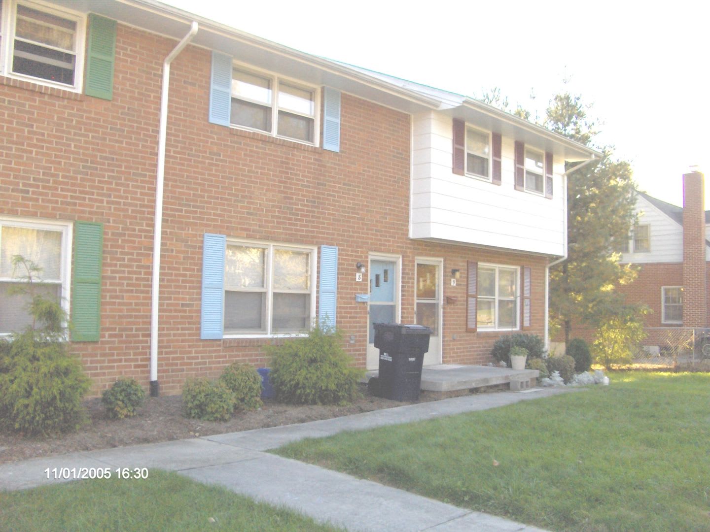 2 Bedroom 1 Bath Townhouse – photo 2
