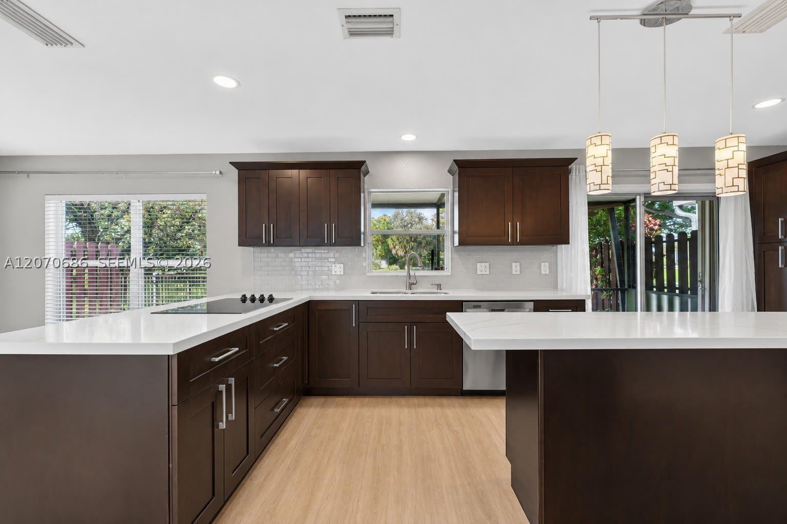4848 Grapevine Way – photo 1