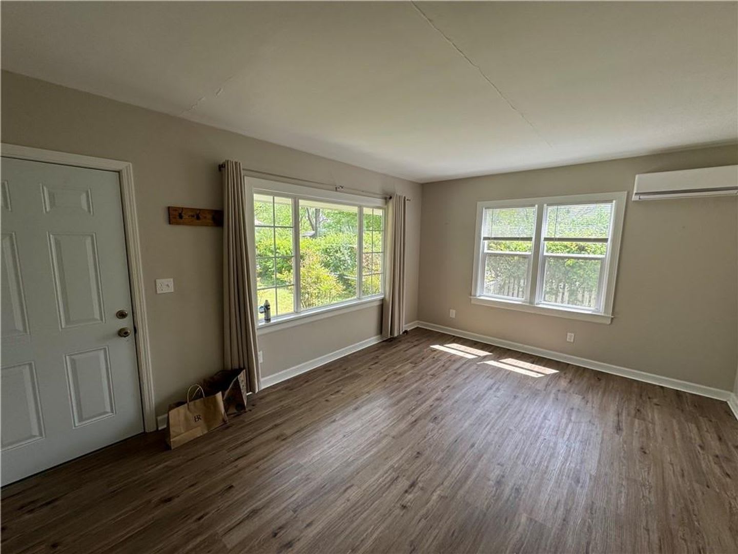 1843 N Janice Ave – photo 5