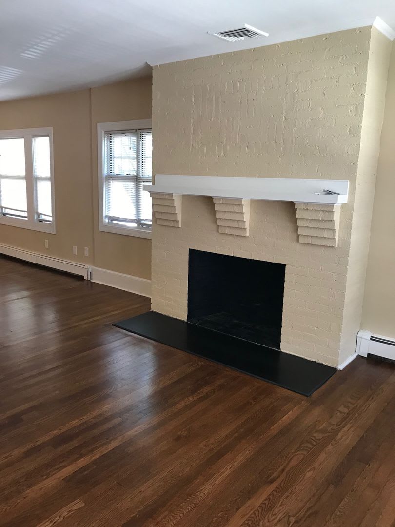 Charming 4 Bedroom – photo 2