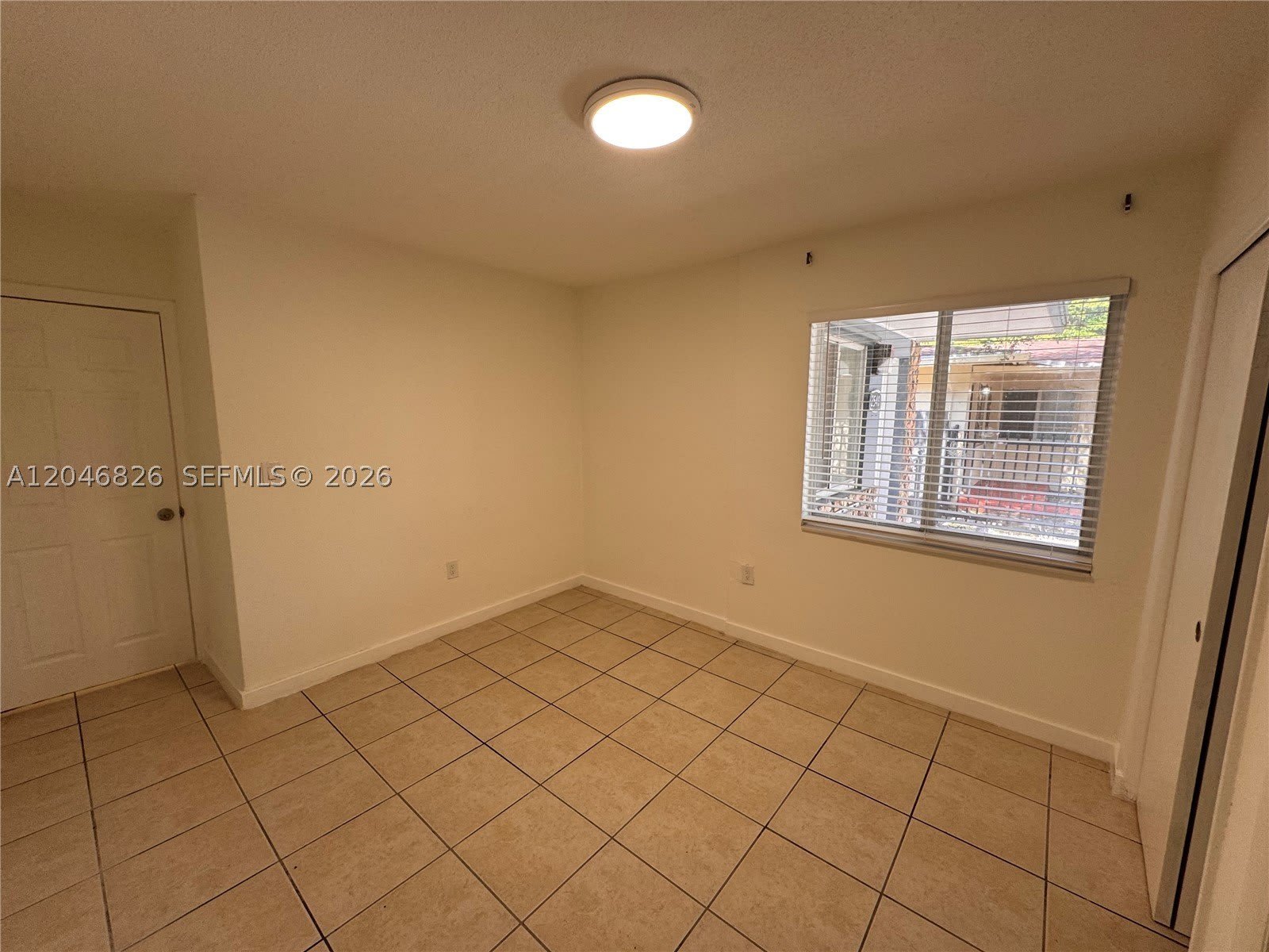 2540 NE 181st St – photo 5