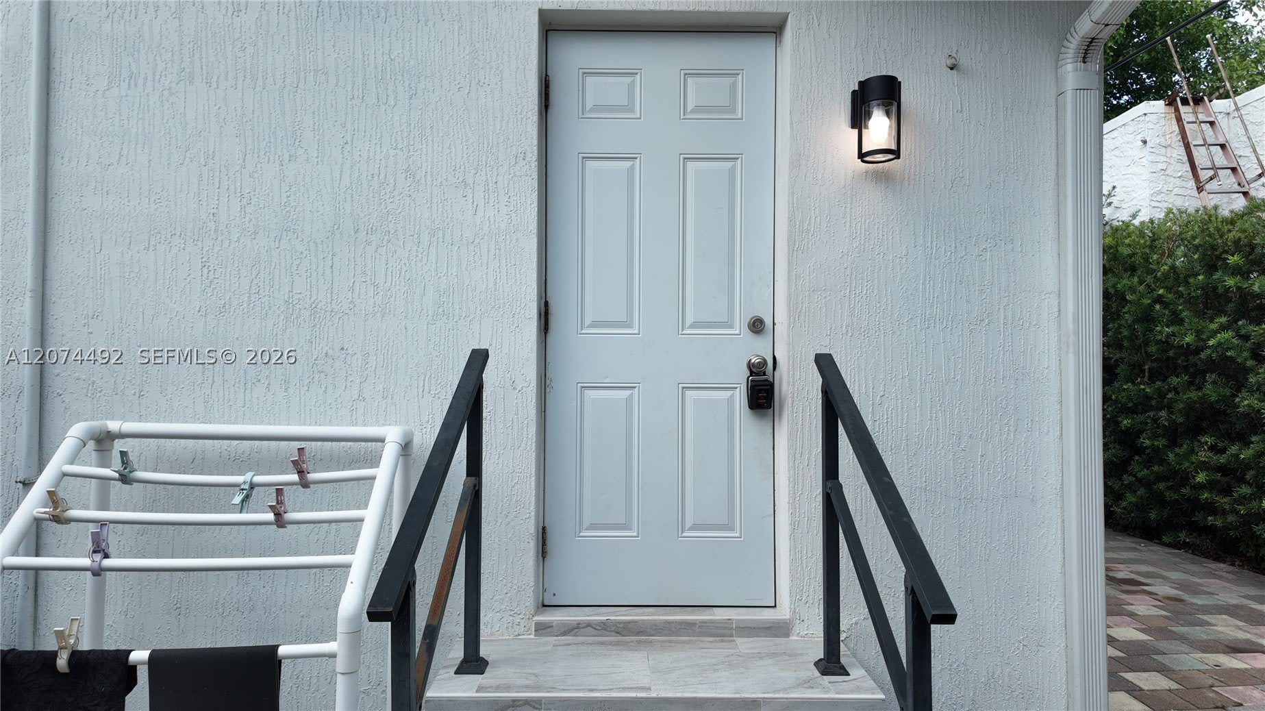 314 SW 10th Ave – photo 2