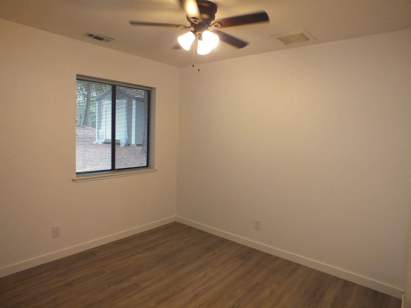Pollock Pines Sierra Springs 3/2 $2250 – photo 4