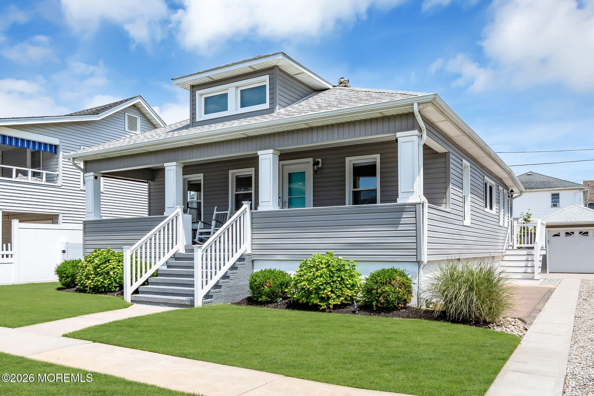 1900 Surf Avenue – photo 2