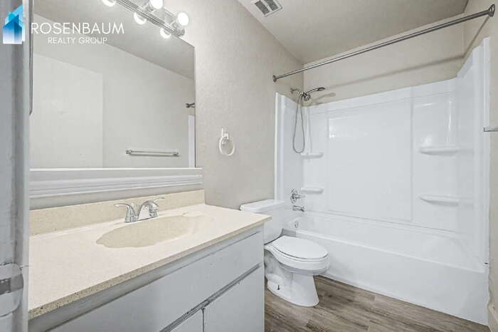 1746 East 6th Avenue – photo 1