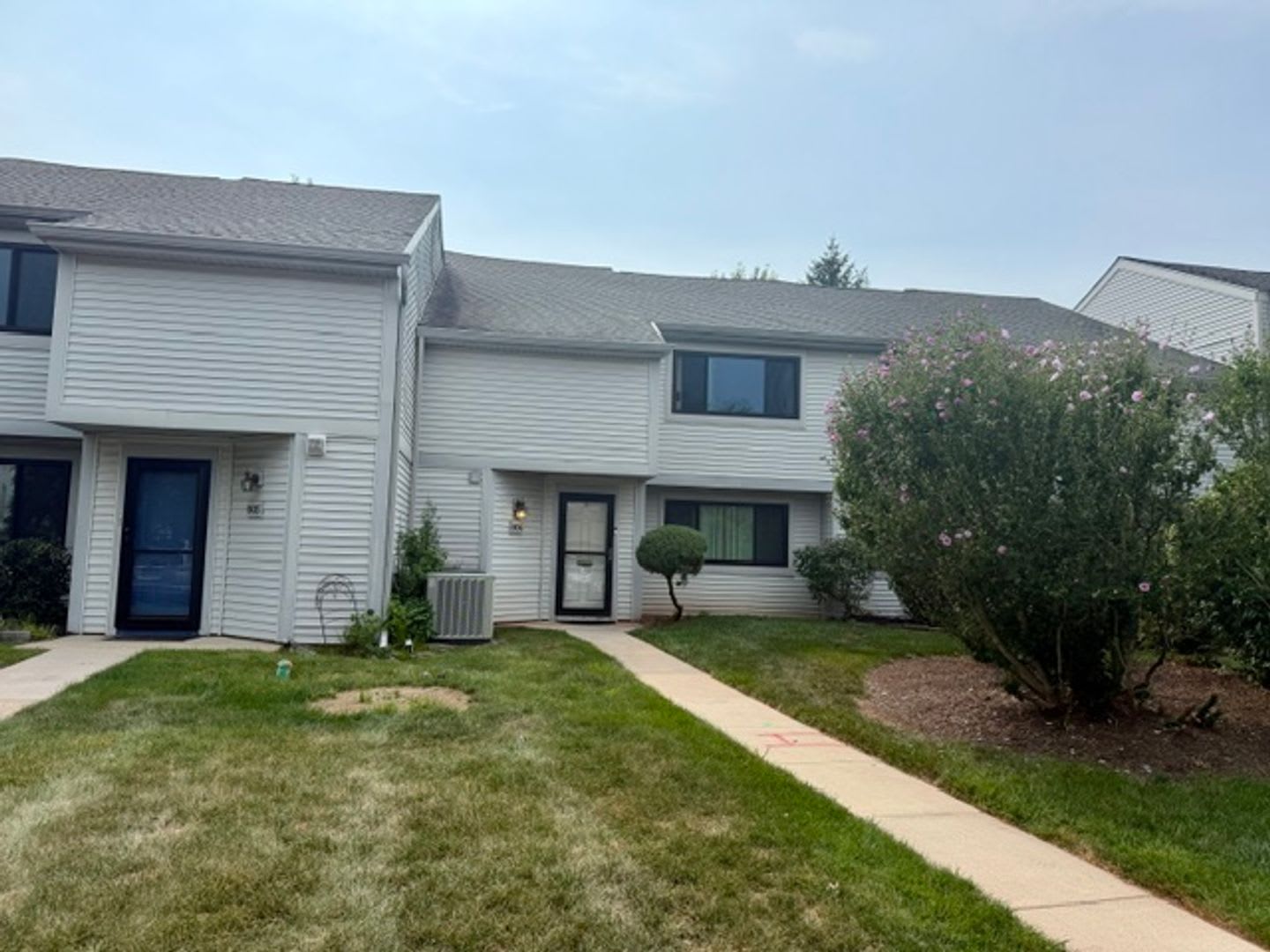 Spacious 3 Bedroom 2.5 Bath Townhome in Towamencin $2,400/month – photo 2