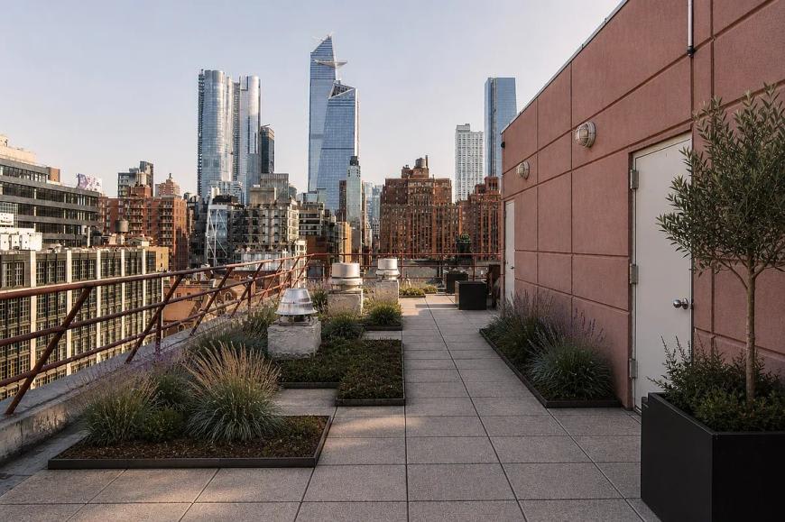 460 West 20Th Street – photo 5