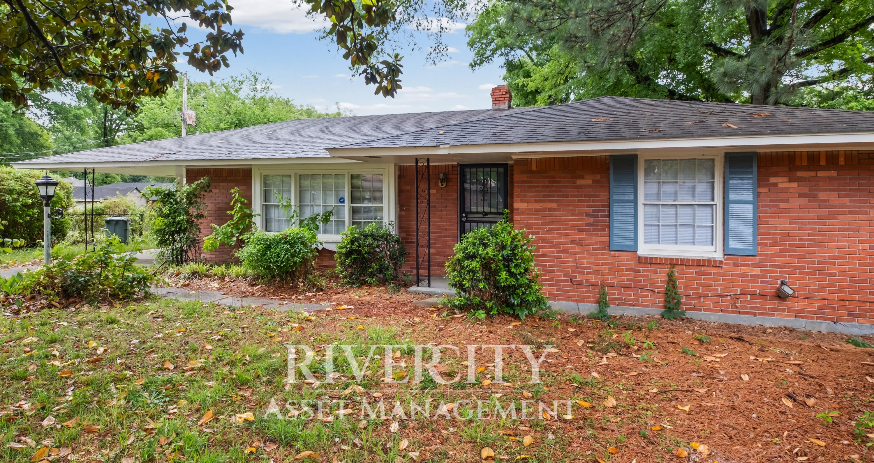 1381 Laudeen Drive – photo 1