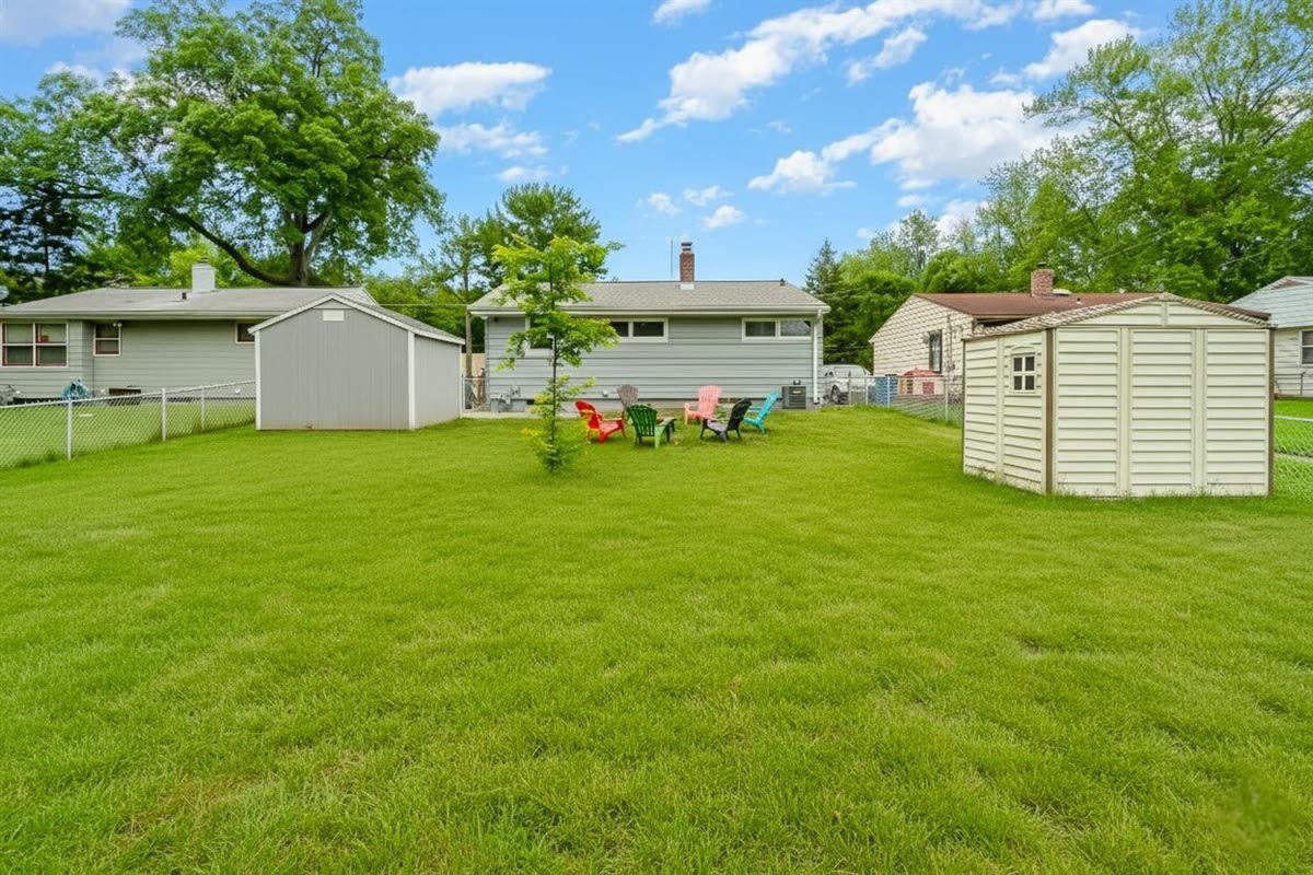 712 N Roeske Ave – photo 5