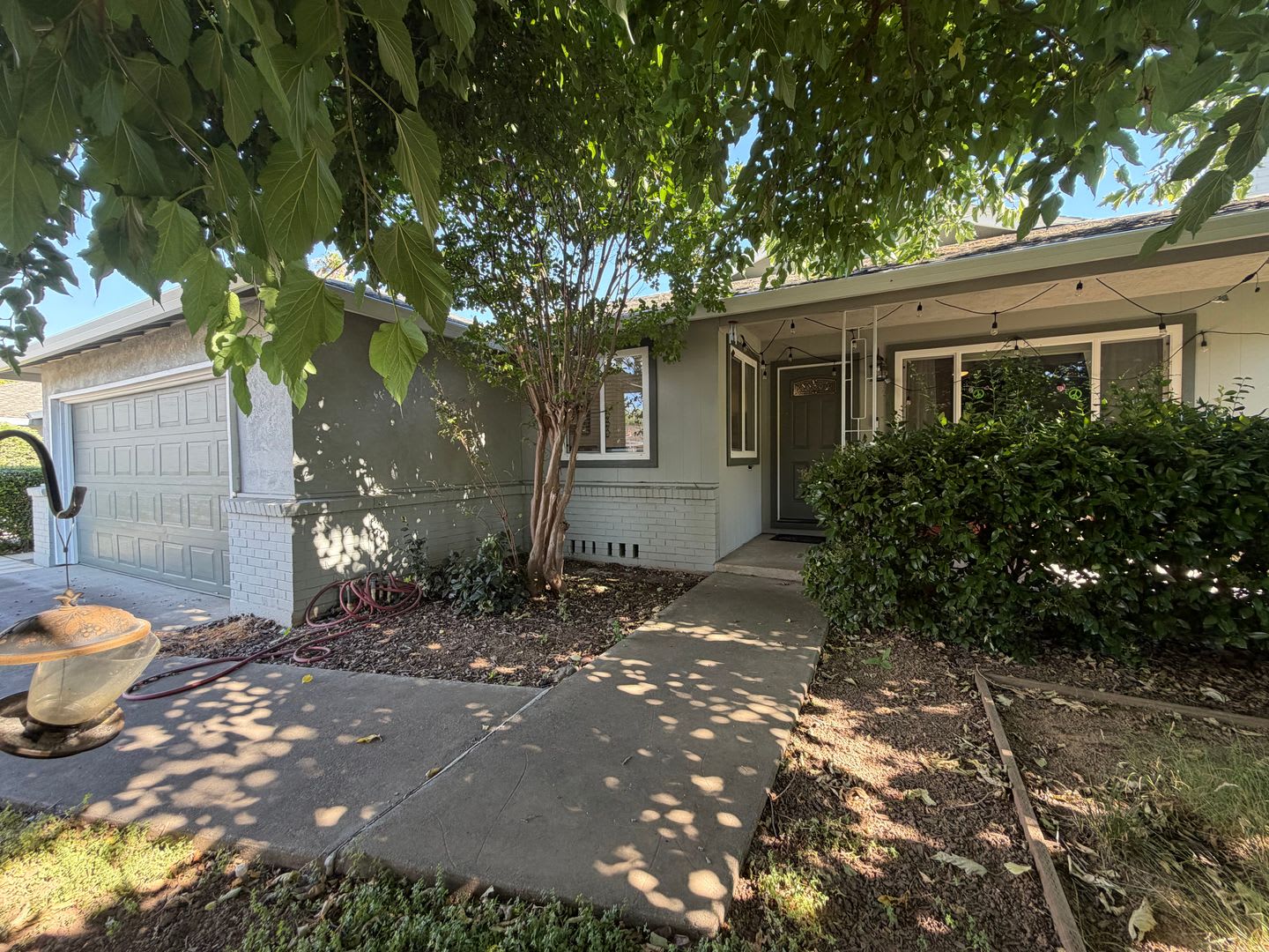 Fully Furnished 3BR/2BA Sacramento Home – photo 1