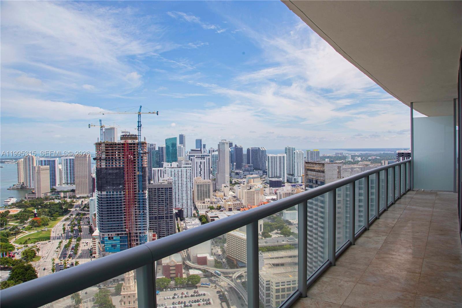 888 Biscayne Boulevard – photo 5