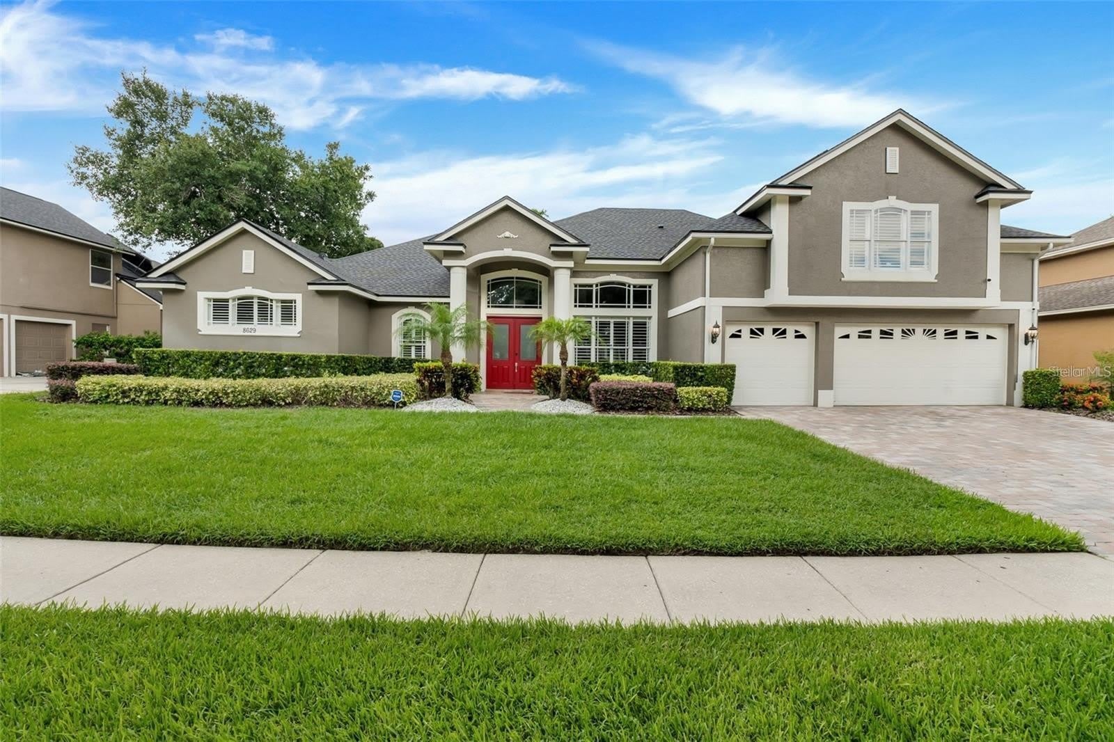 8629 GREAT COVE Drive – photo 1