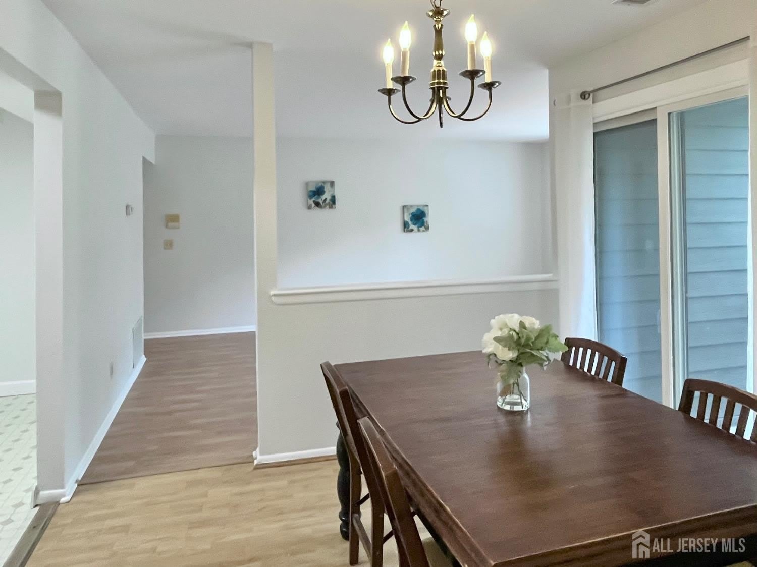 2217 Sayre Drive – photo 4