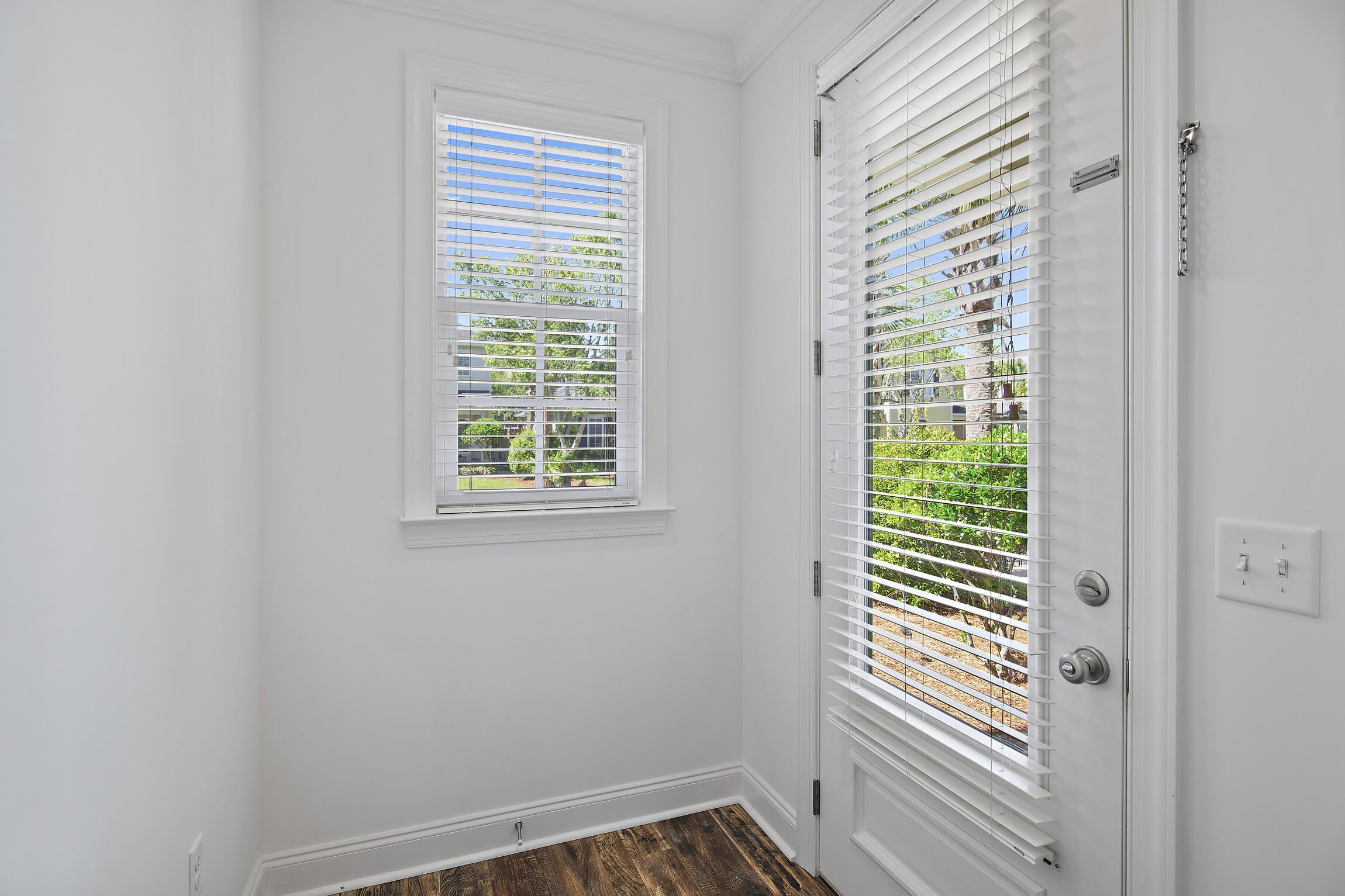 193 Christian Drive – photo 4