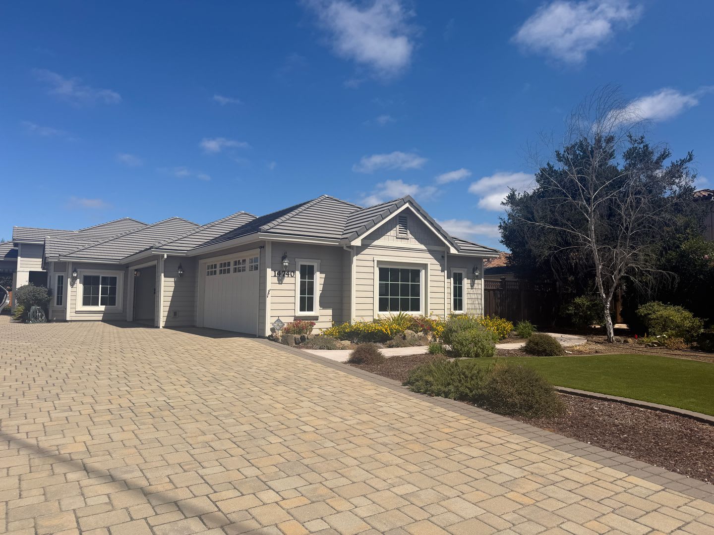 Unique Property With 8 10 Acres Of Parking Behind The Palatial 3Br 3Ba Home Nestled In The Foothills Of Morgan Hill – photo 3