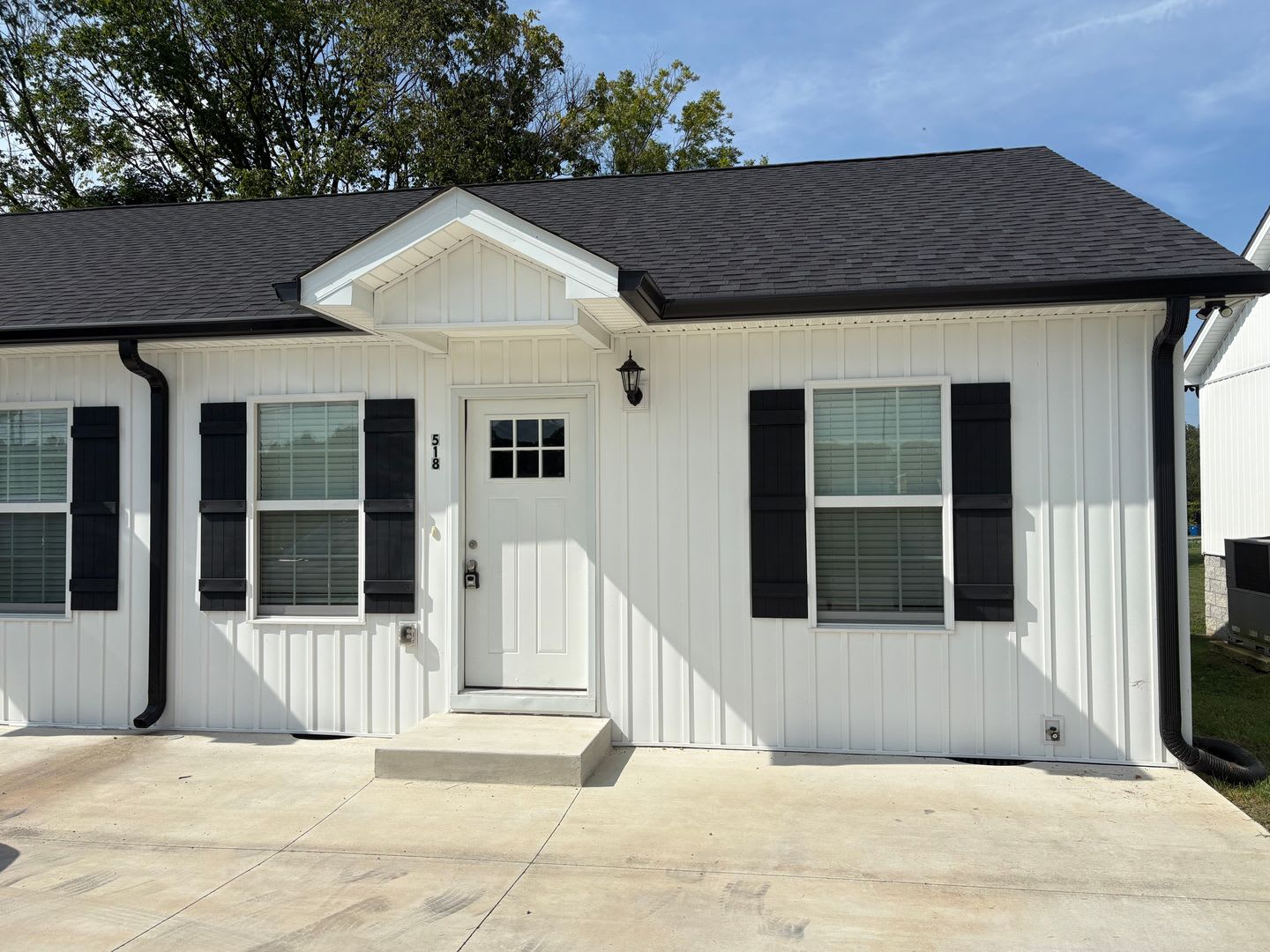 Cozy Townhome in Central Manchester! – photo 2